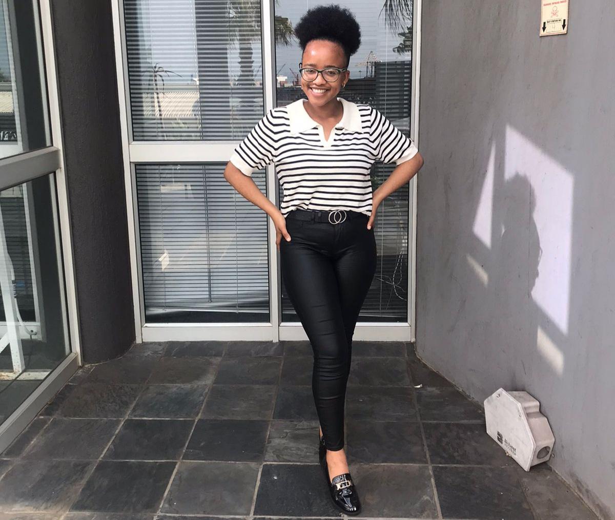 Zintle Dyesi